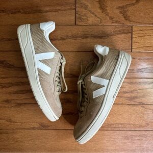 Veja Tan & Cream T4 Esplar Sneakers